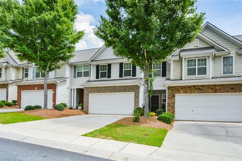 547 Hillside Trail, Woodstock, GA 30188 — most recent listing photo