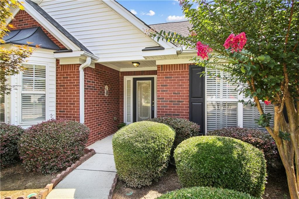 3828 Summer Kitchen Way, Lilburn, GA 30047 — most recent listing photo