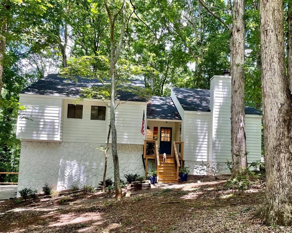184 Concorde Way, Lilburn, GA 30047 — most recent listing photo
