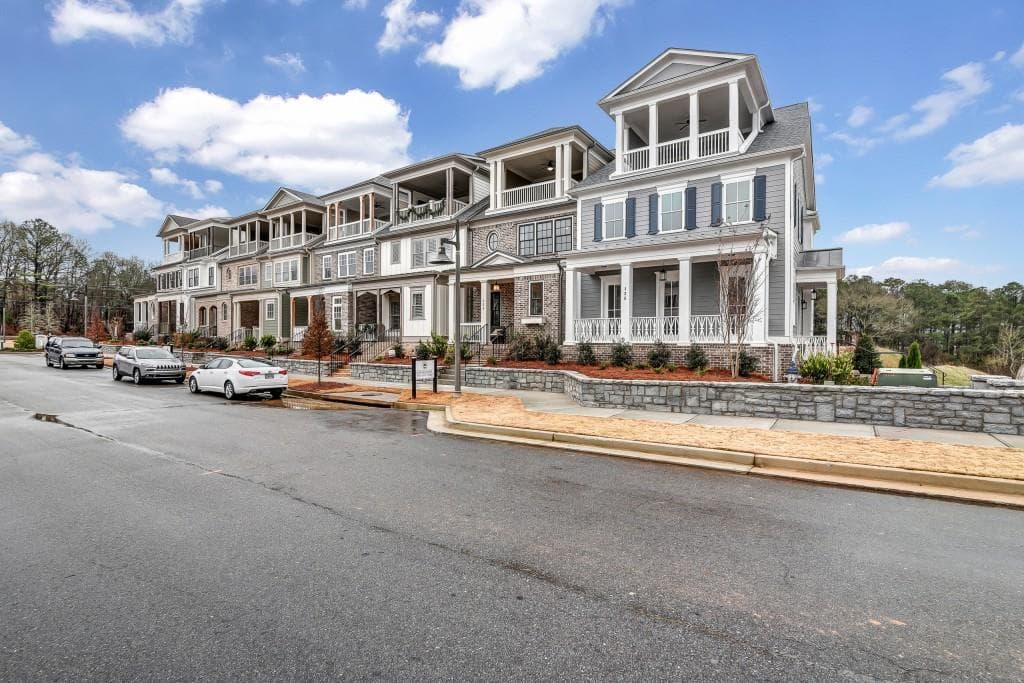 330 Dawson Drive, Woodstock, GA 30188 — most recent listing photo