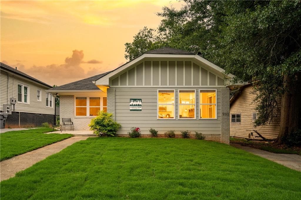 3 bedroom, 2 bathroom, 1,504 sq ft single family residence sold at 993 Dill Avenue, Atlanta, GA 30310
