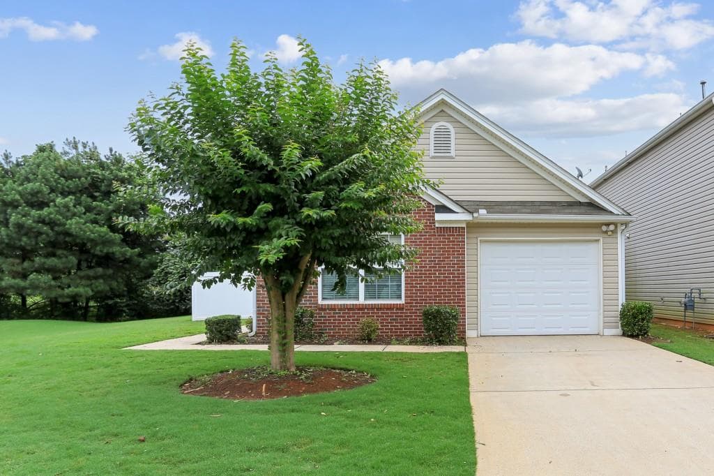 5765 Mountain Top Place, Cumming, GA 30041 — most recent listing photo
