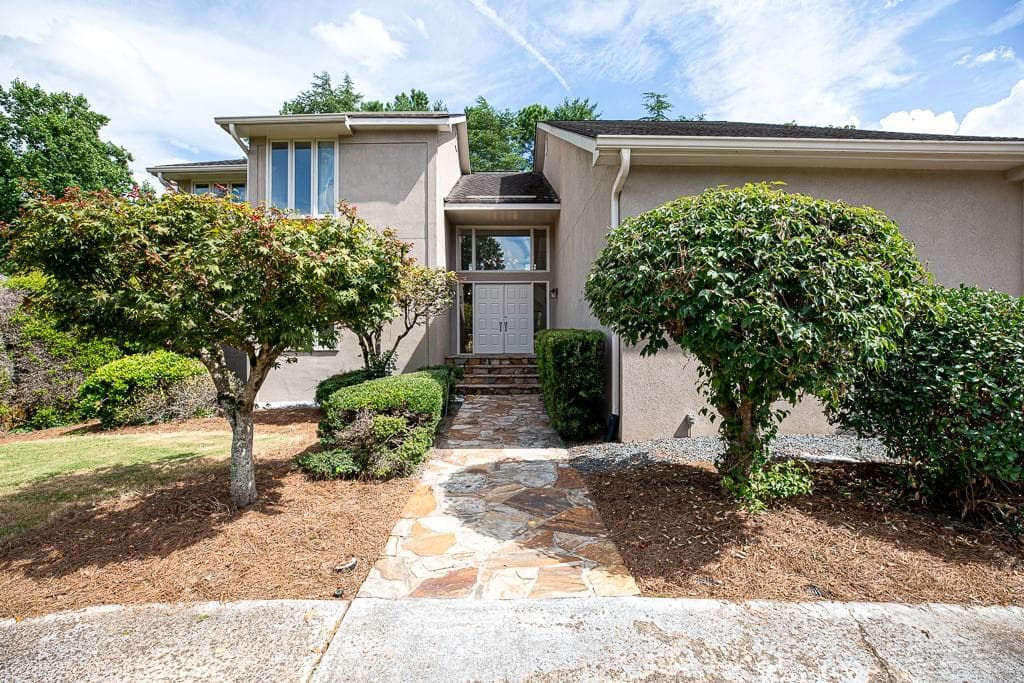 910 Forest Pond Drive, Marietta, GA 30068 — most recent listing photo