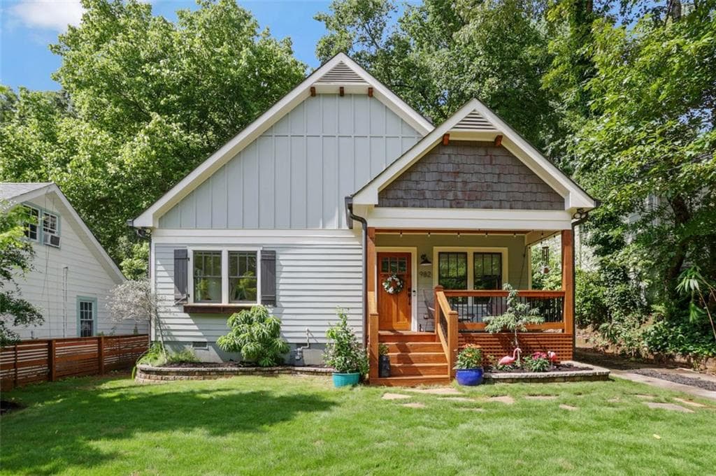 4 bedroom, 3 bathroom, 2,000 sq ft single family residence sold at 982 Ormewood Avenue, Atlanta, GA 30316