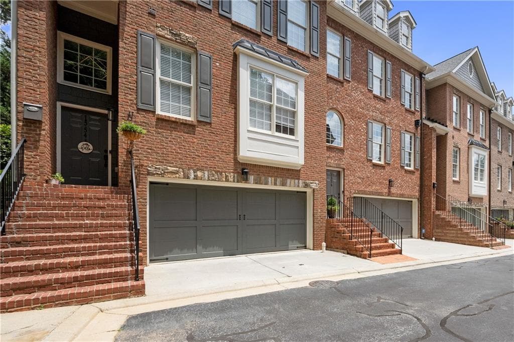 1556 Donaldson Park Drive, Brookhaven, GA 30319 — most recent listing photo