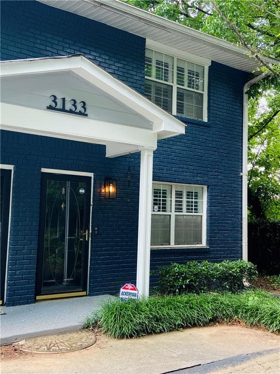 2 bedroom, 2 bathroom, 1,054 sq ft condominium sold at 3133 Buford Highway 8, Brookhaven, GA 30329