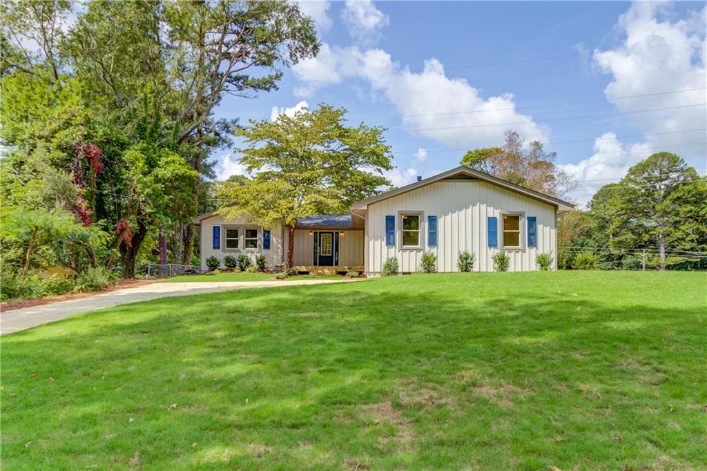 3 bedroom, 2 bathroom, 1,604 sq ft single family residence sold at 3816 Cherokee Trail, Suwanee, GA 30024