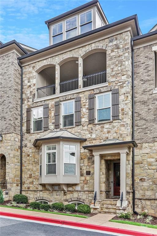 3821 Lookout Perch Lane, Atlanta, GA 30339 — most recent listing photo