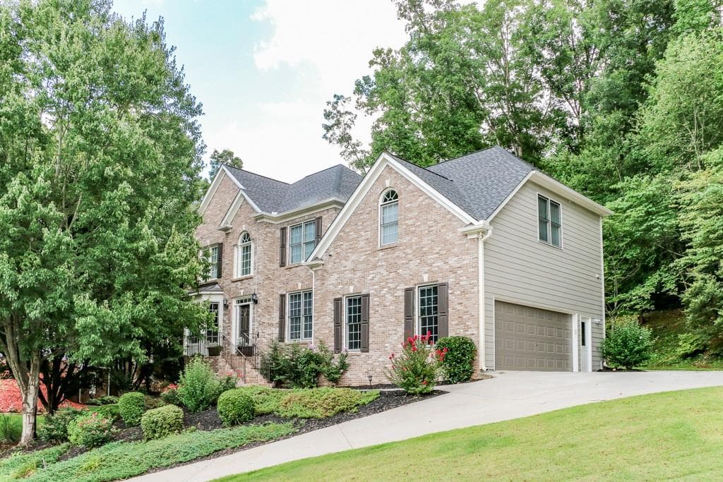5 bedroom, 4 bathroom, 3,541 sq ft single family residence sold at 5403 Hedge Brooke Cove, Acworth, GA 30101