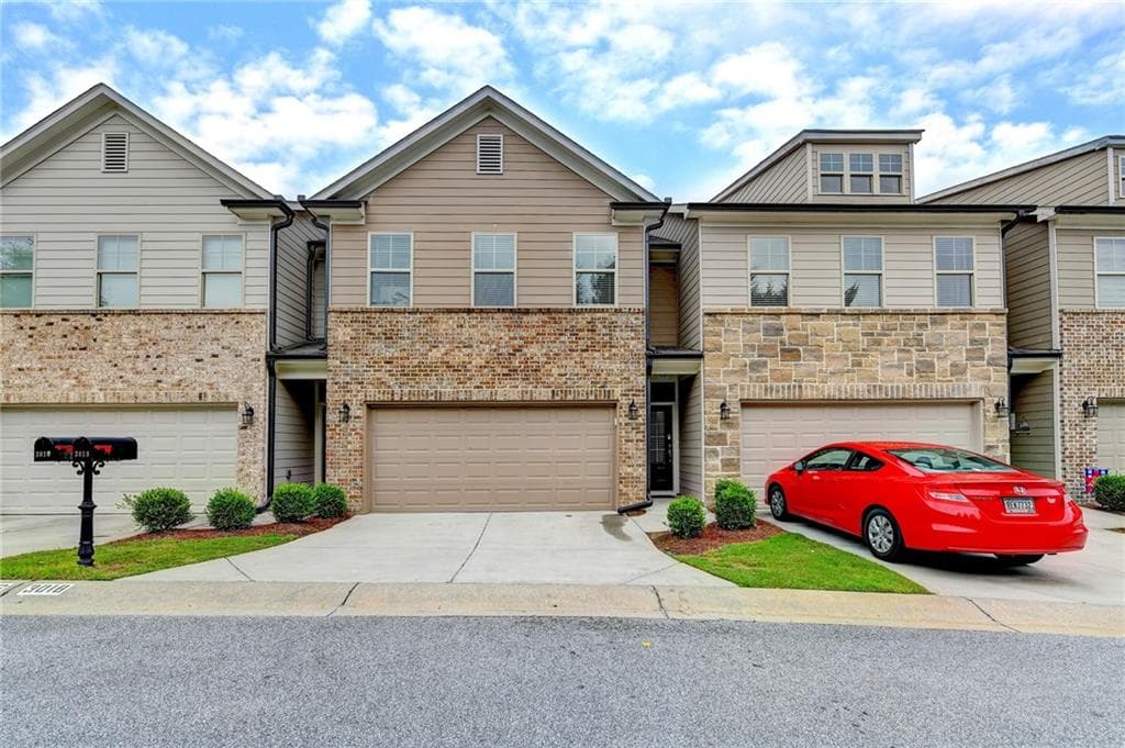 3 bedroom, 3 bathroom, 1,952 sq ft townhouse sold at 3018 Cedar Glade Lane, Buford, GA 30519