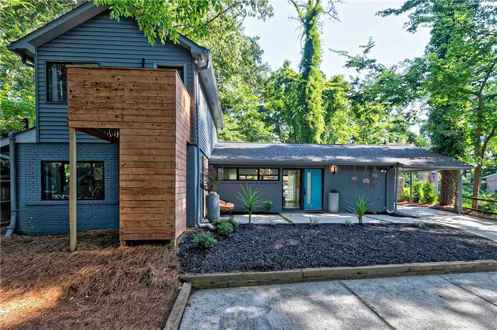 3 bedroom, 2 bathroom, 1,884 sq ft single family residence sold at 988 Cardova Drive, Atlanta, GA 30324