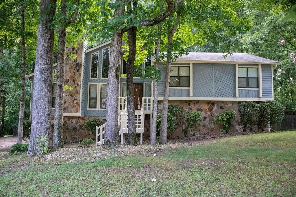 1951 Stonewood Drive, Lithia Springs, GA 30122 — most recent listing photo