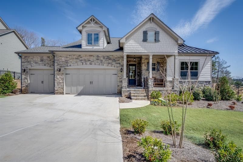 3 bedroom, 3 bathroom, 2,629 sq ft single family residence sold at 431 Horizon Trail, Canton, GA 30114