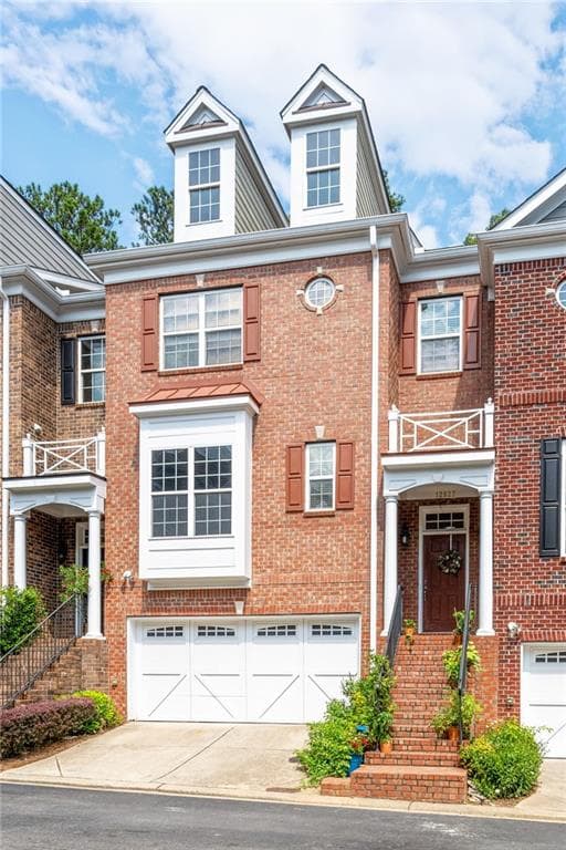 12827 Doe Drive, Alpharetta, GA 30004 — most recent listing photo