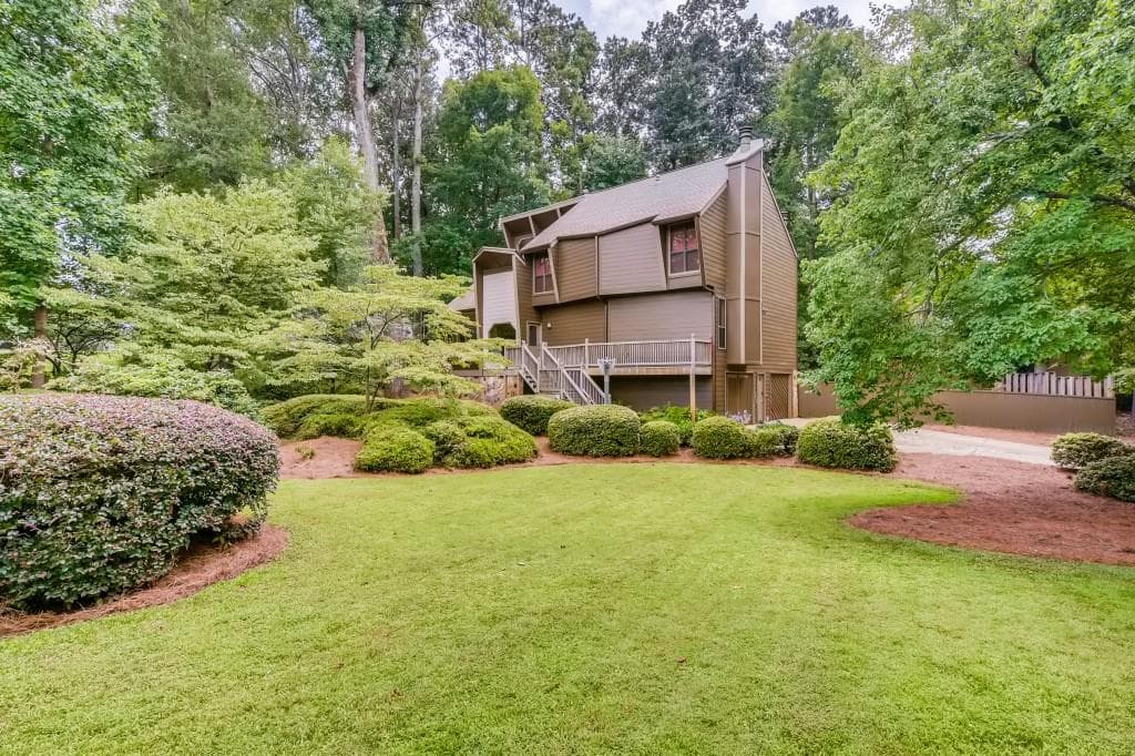 5376 Valley Mist Court, Peachtree Corners, GA 30092 — most recent listing photo