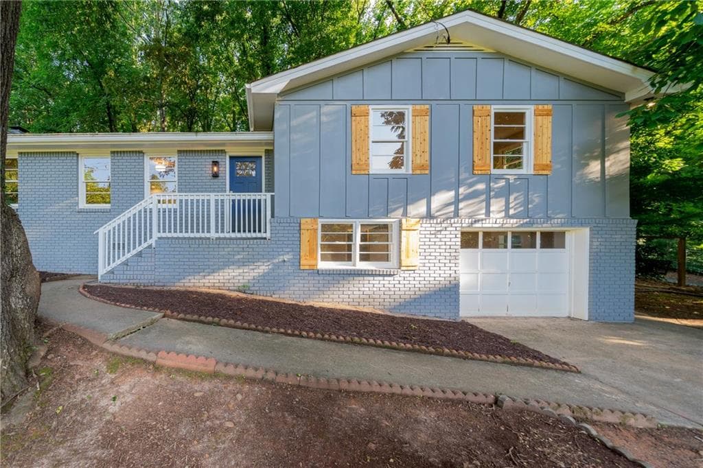 4 bedroom, 2 bathroom, 1,461 sq ft single family residence sold at 226 Cherrywood Drive, Woodstock, GA 30188