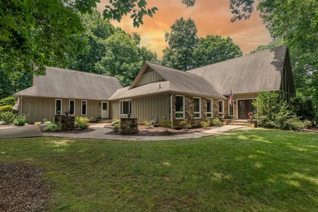 25 Stonington Place, Marietta, GA 30068 — most recent listing photo