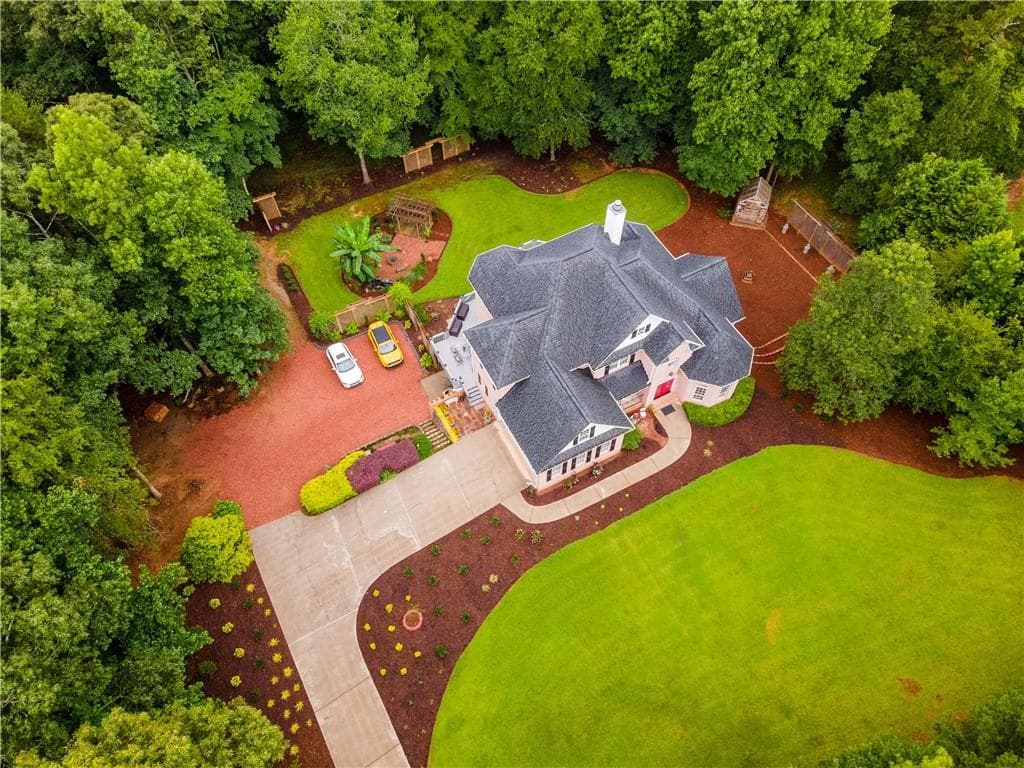 438 Antrim Glen Road, Hoschton, GA 30548 — most recent listing photo