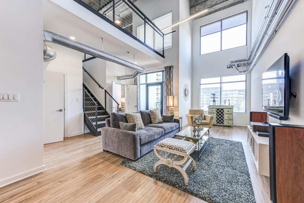 260 18th Street 10307, Atlanta, GA 30363 — most recent listing photo
