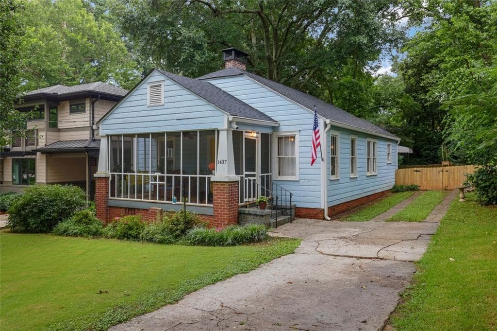 3 bedroom, 1 bathroom, 1,208 sq ft single family residence sold at 1437 Newton Avenue, Atlanta, GA 30316