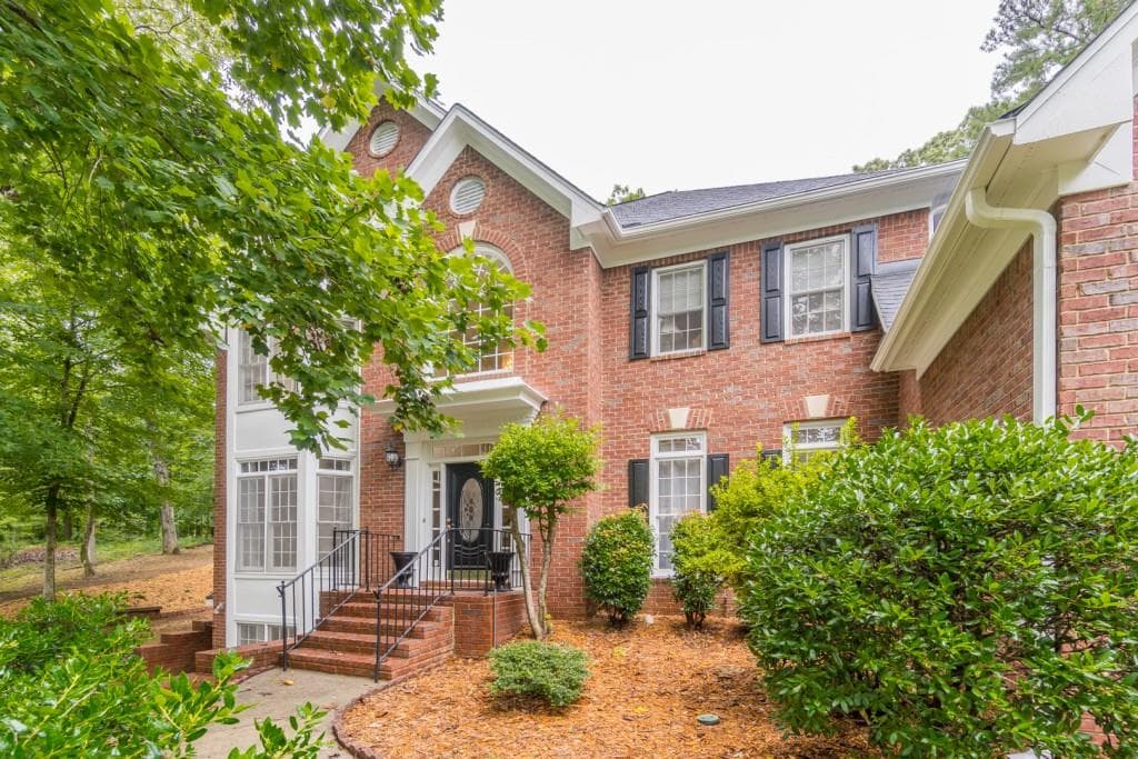 645 Lytham Court, Roswell, GA 30075 — most recent listing photo