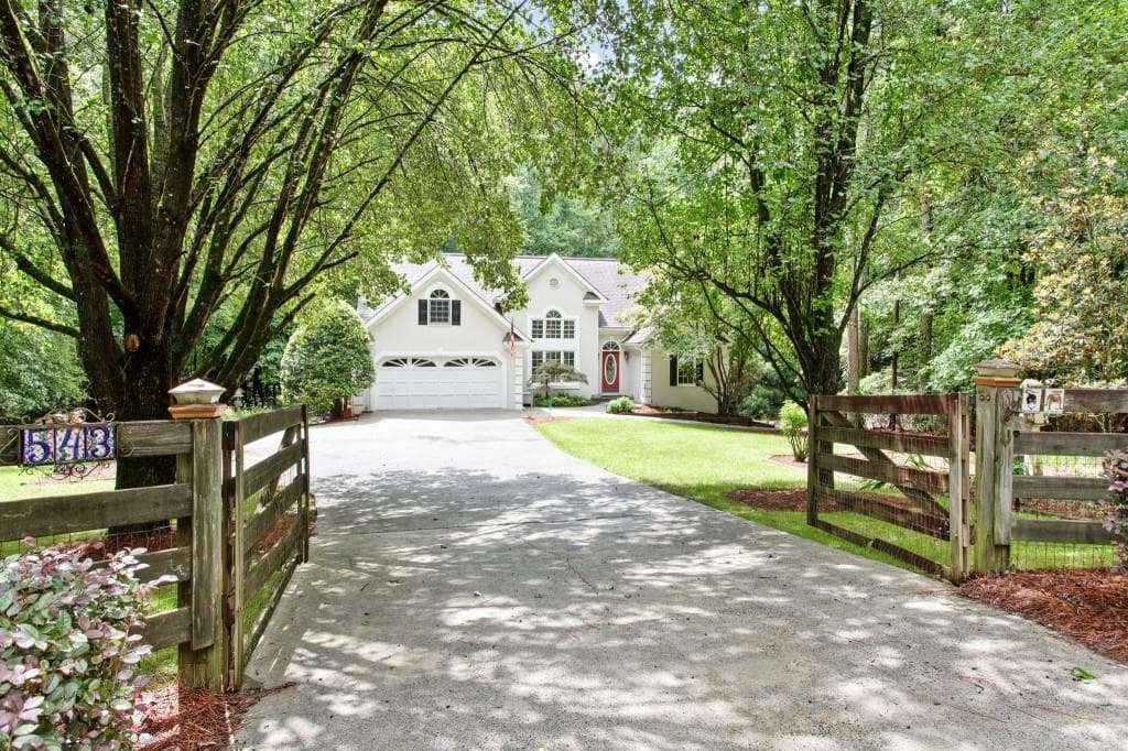543 Victoria Road, Woodstock, GA 30189 — most recent listing photo