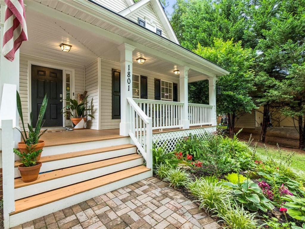 3 bedroom, 3 bathroom, 1,587 sq ft single family residence sold at 1801 Teasley Drive, Smyrna, GA 30080