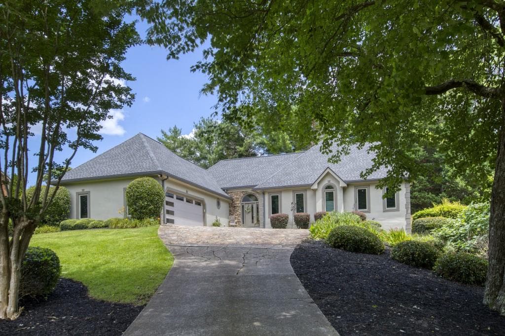 5 bedroom, 4 bathroom, 2,249 sq ft single family residence sold at 12095 Wexford Club Drive, Roswell, GA 30075