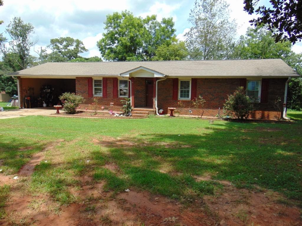 3 bedroom, 2 bathroom, 1,659 sq ft single family residence sold at 4171 Harmony Church Road, Gillsville, GA 30543