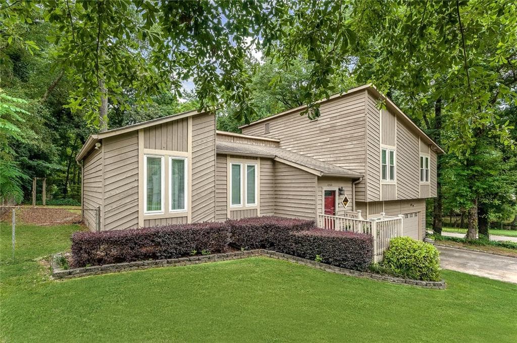 6560 Valley Hill Drive, Mableton, GA 30126 — most recent listing photo