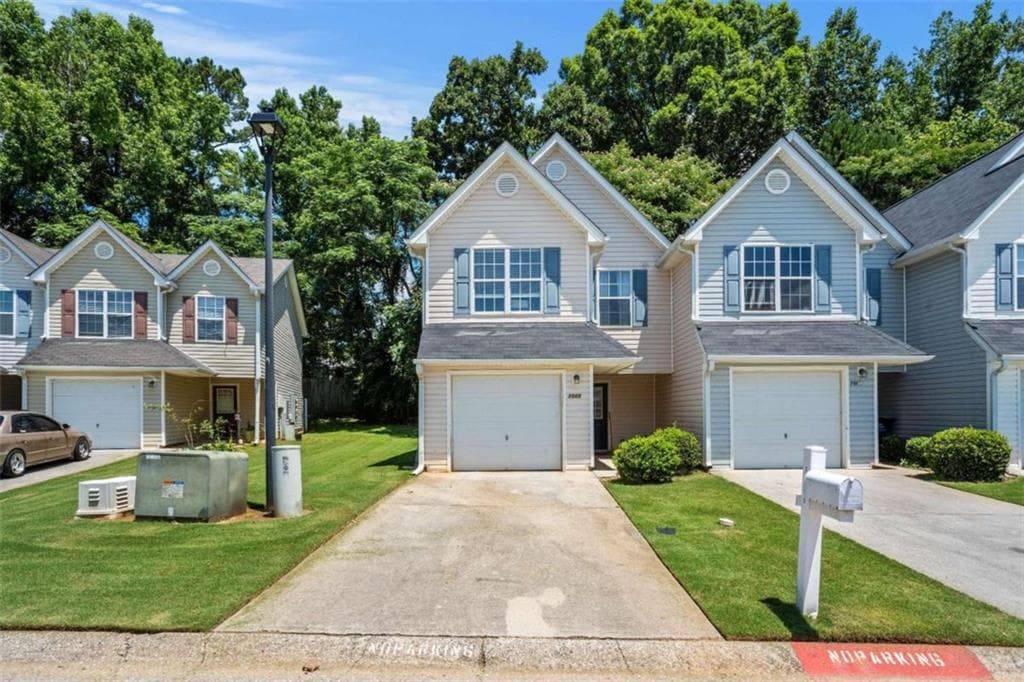 2 bedroom, 3 bathroom condominium sold at 7005 Gallant Circle 5, Mableton, GA 30126