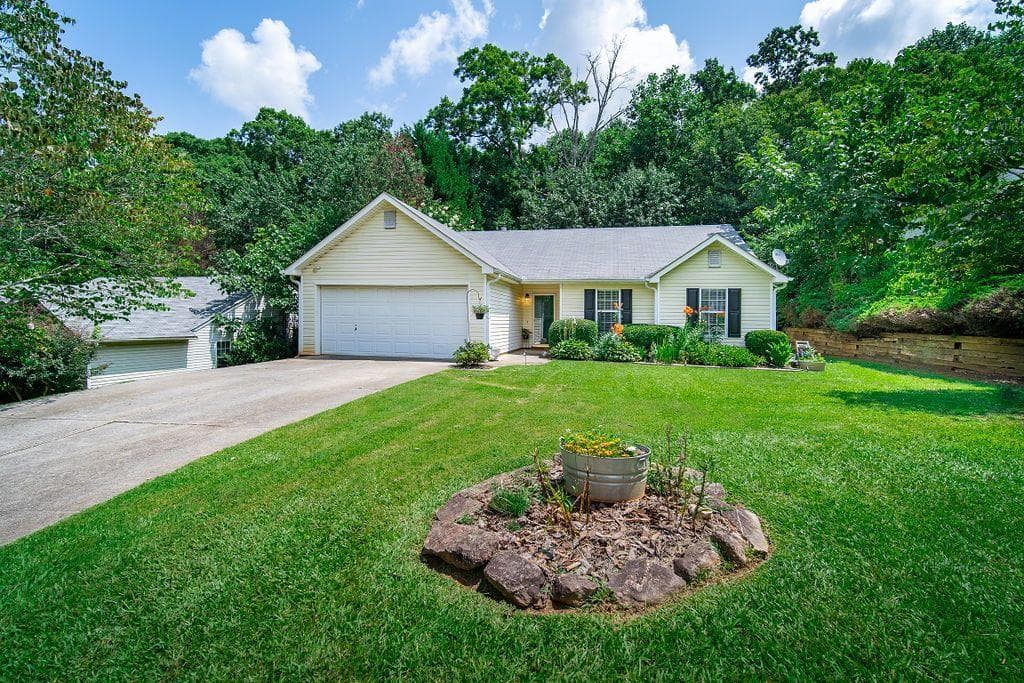 5185 HILLCREST GLENN Drive, Sugar Hill, GA 30518 — most recent listing photo