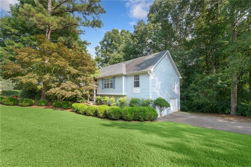 3 bedroom, 2 bathroom, 1,461 sq ft single family residence sold at 416 Rose Creek Place, Woodstock, GA 30189