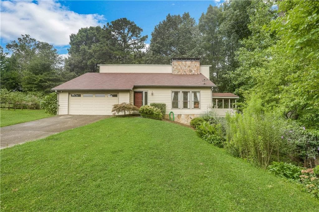 954 Millbrook Court, Tucker, GA 30084 — most recent listing photo