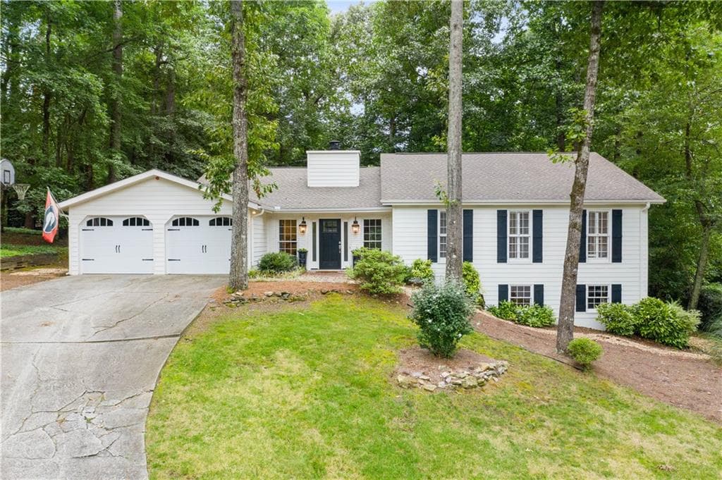 5307 E Cove, Marietta, GA 30068 — most recent listing photo