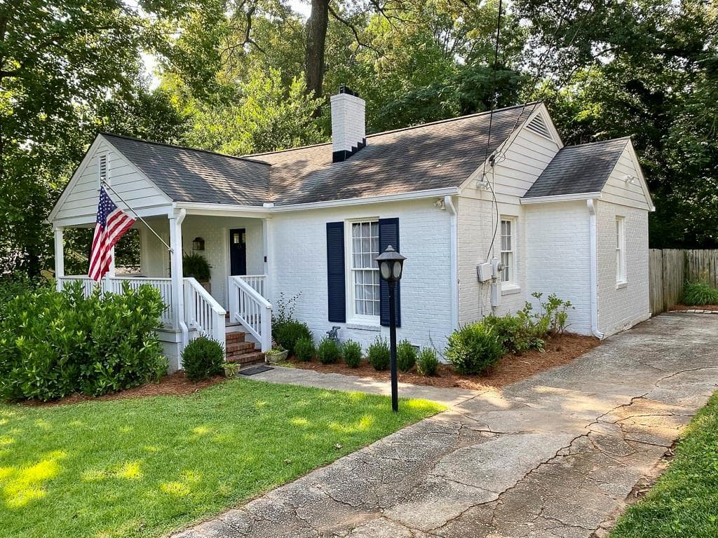 2 bedroom, 1 bathroom single family residence sold at 452 Hascall Road, Atlanta, GA 30309