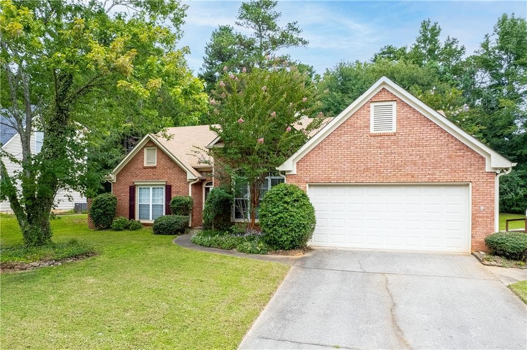 3 bedroom, 2 bathroom, 2,114 sq ft single family residence sold at 4289 Chatham View Drive, Buford, GA 30518