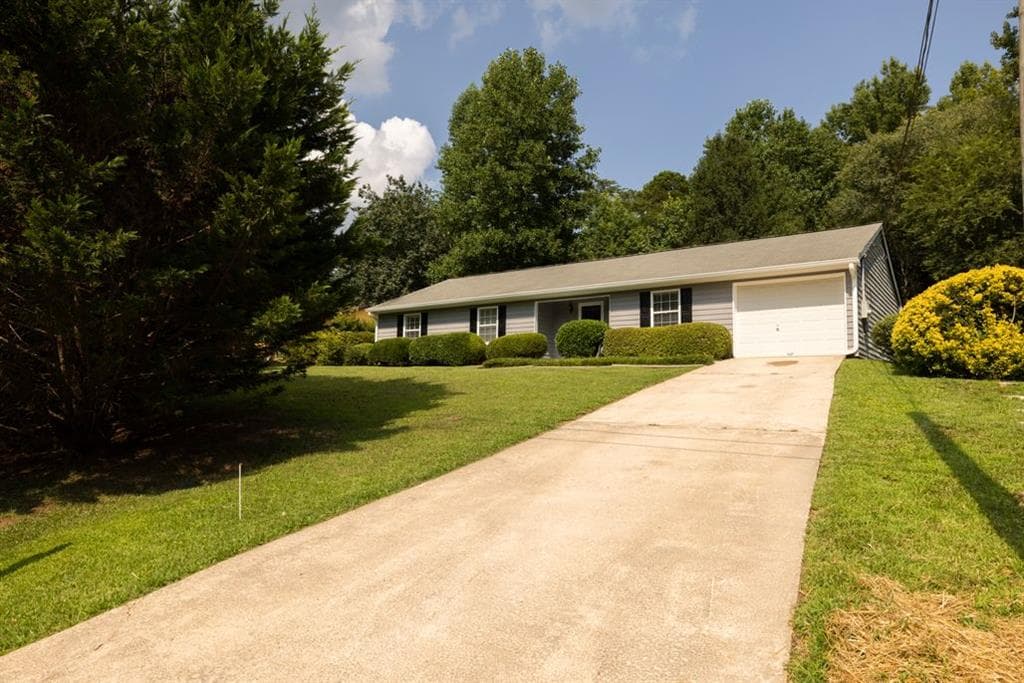 2535 Valient Drive, Cumming, GA 30041 — most recent listing photo
