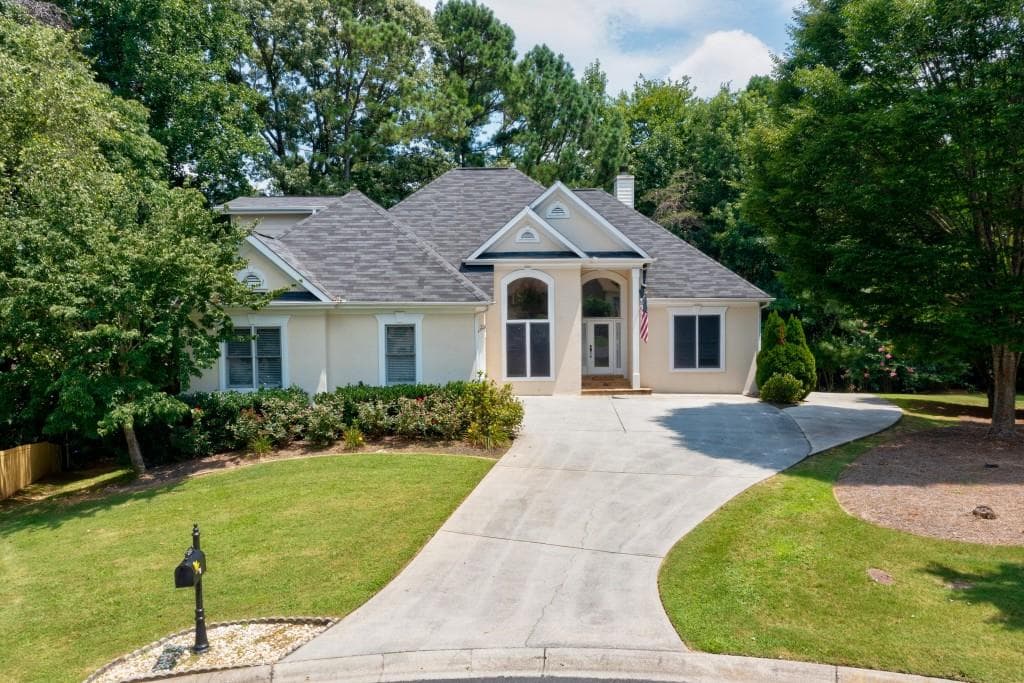 5 bedroom, 5 bathroom, 3,430 sq ft single family residence sold at 203 Alexandra Court, Woodstock, GA 30189