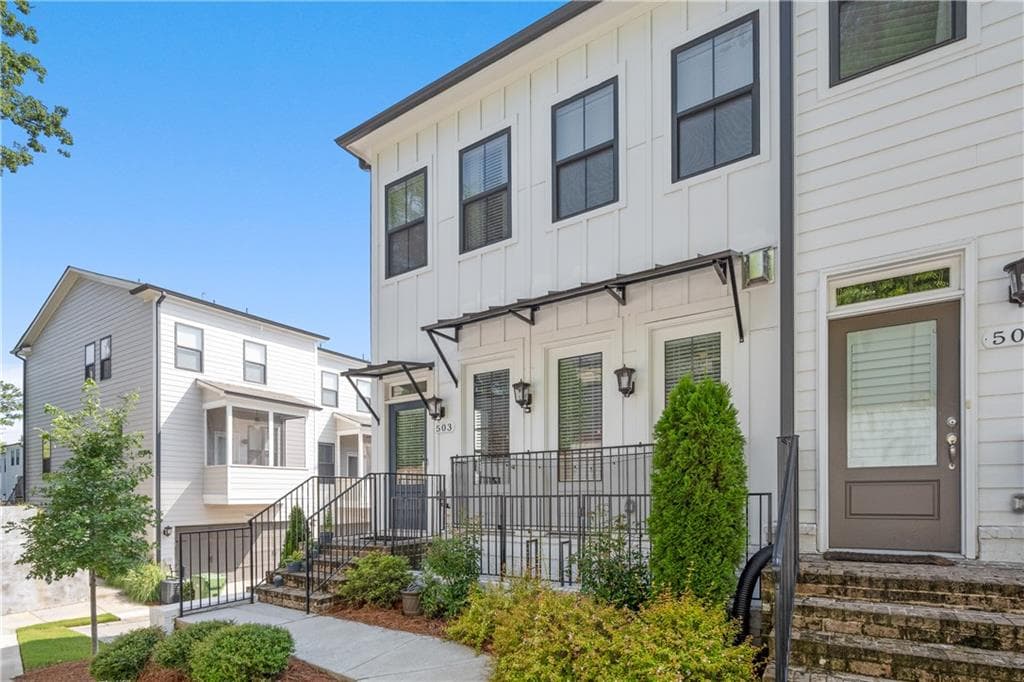 3 bedroom, 4 bathroom, 1,880 sq ft townhouse sold at 503 Morningtide Way, Atlanta, GA 30324