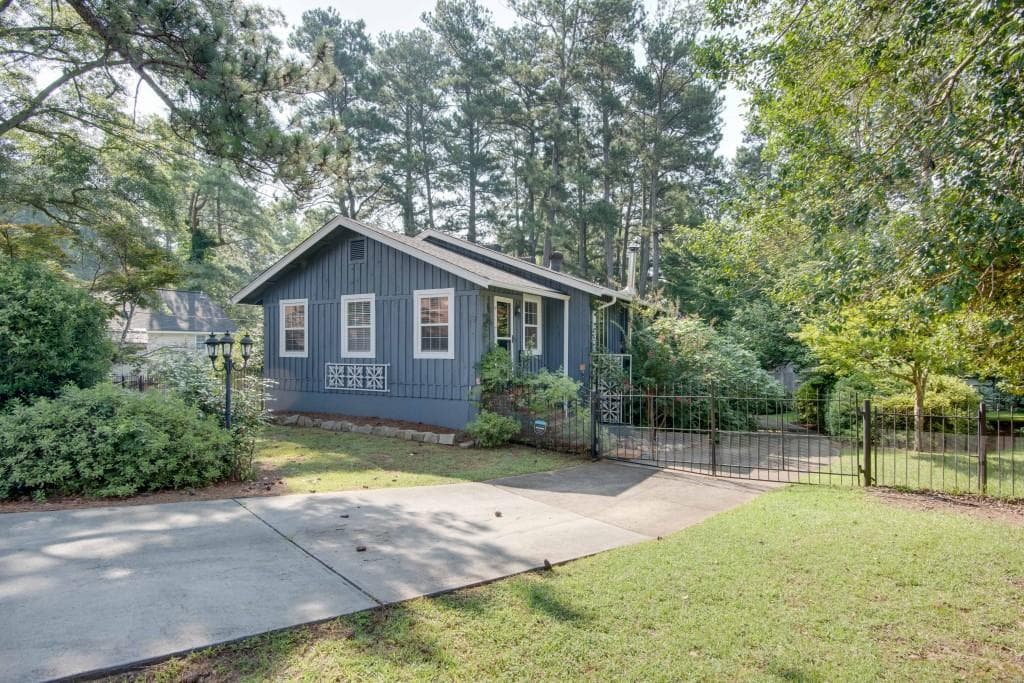 2668 Ben Hill Avenue, East Point, GA 30344 — most recent listing photo