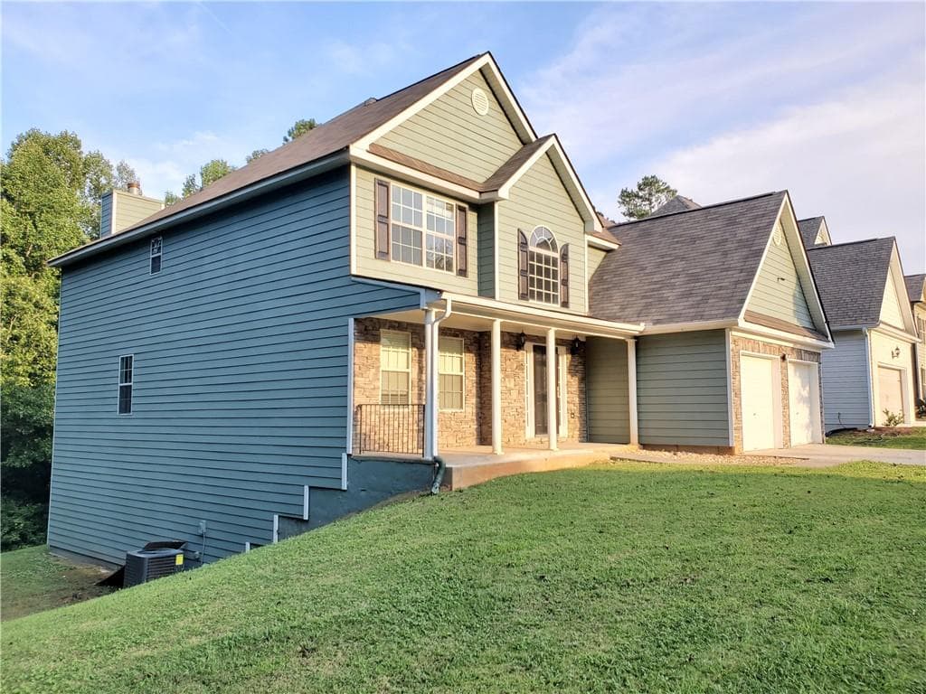 5102 Amberland Sq, Atlanta, GA 30349 — most recent listing photo