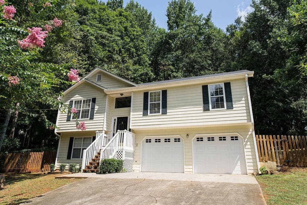 5510 Trophy Court, Flowery Branch, GA 30542 — most recent listing photo