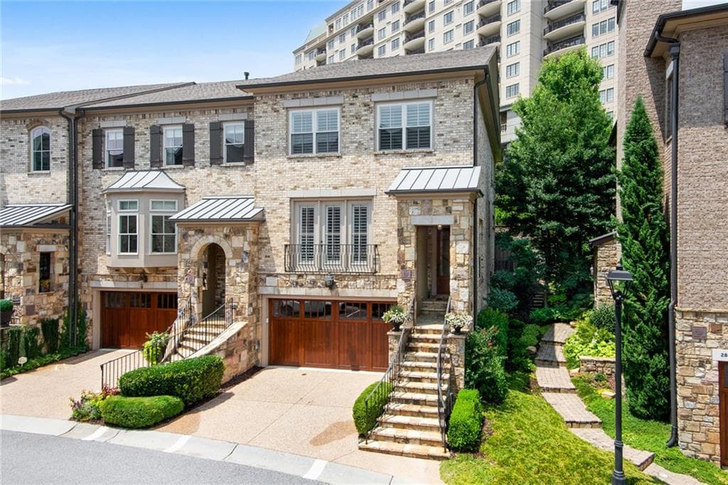 2801 Paces Lookout Lane, Atlanta, GA 30339 — most recent listing photo