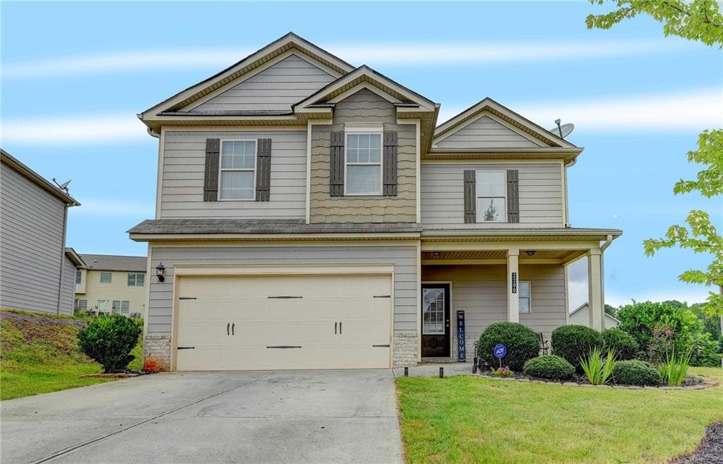 4 bedroom, 3 bathroom, 2,112 sq ft single family residence sold at 2200 Village Trail Court, Dacula, GA 30019
