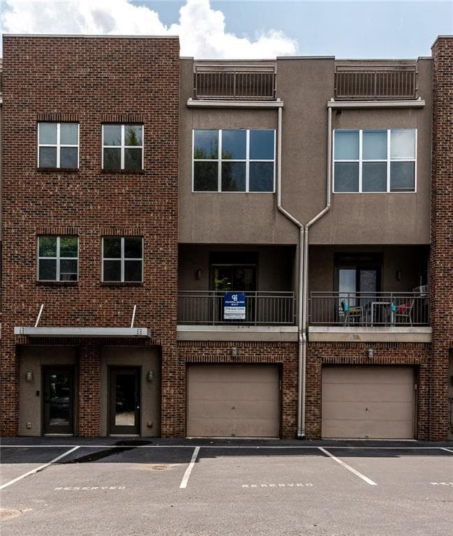 2 bedroom, 3 bathroom, 2,144 sq ft townhouse sold at 238 Walker Street 41, Atlanta, GA 30313