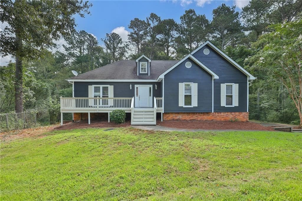 4068 N Shores Drive, Acworth, GA 30101 — most recent listing photo