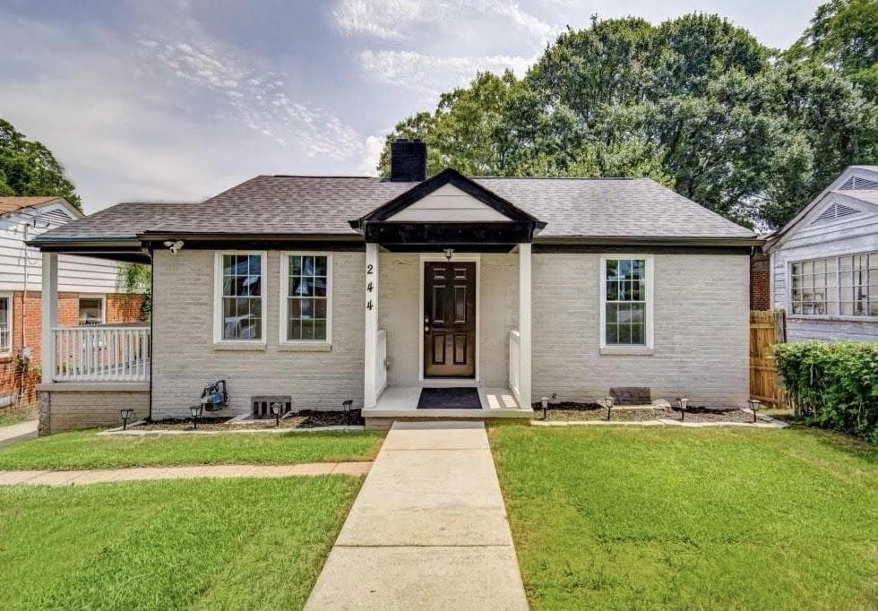 3 bedroom, 2 bathroom, 1,018 sq ft single family residence sold at 244 1st Street, Atlanta, GA 30314