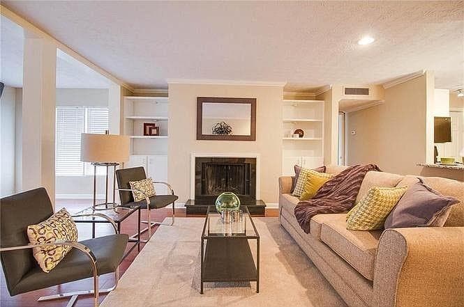 2 bedroom, 2 bathroom, 1,280 sq ft condominium sold at 615 Summit North Drive 615, Atlanta, GA 30324