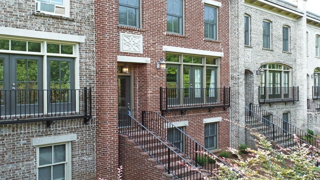 19 High Gate Trail, Decatur, GA 30030 — most recent listing photo